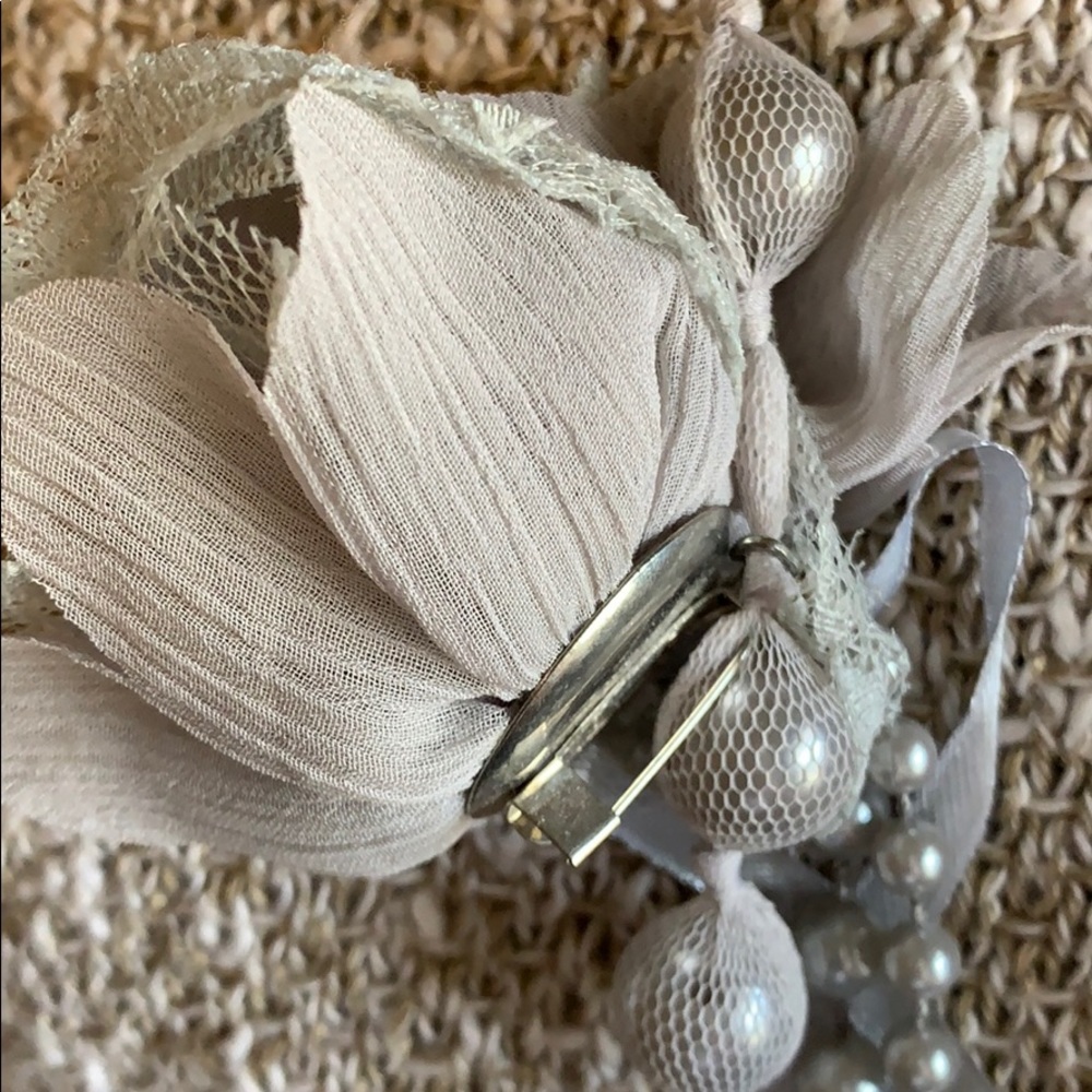 Necklace - Picture 5 of 5